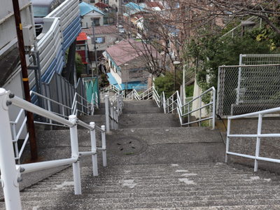 神奈川　階段　抜けが良い　景色良い