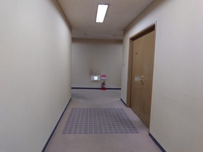東京横浜オフィスビル廊下ロケ地撮影